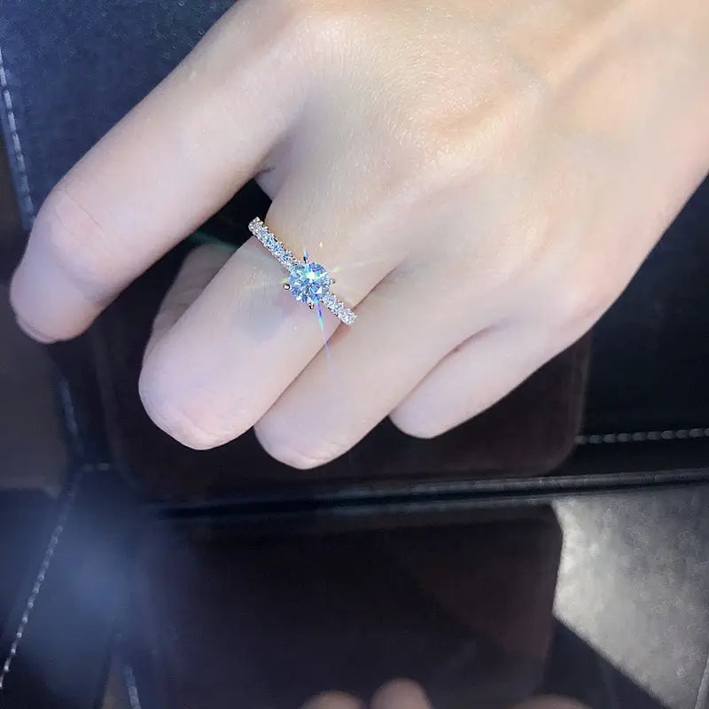 Gold-Color Light Luxury Ring