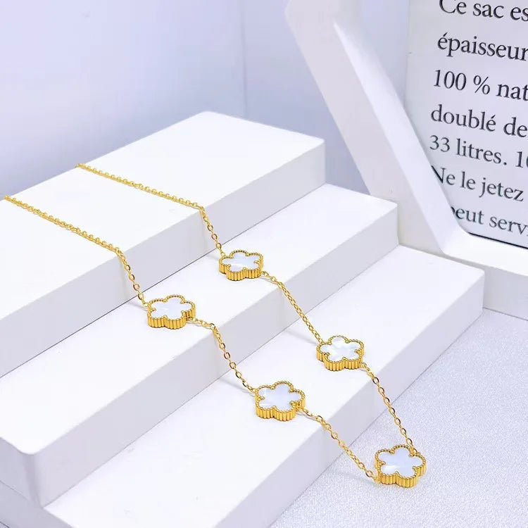 1 set of women's stainless steel five petal flower necklace bracelet and earrings, can be worn on both sides