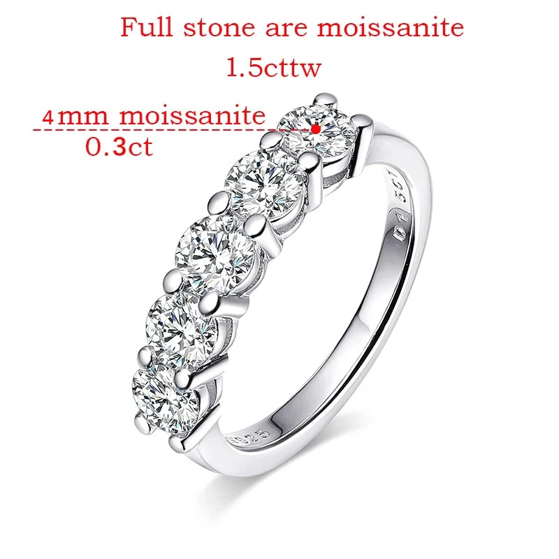 Exquisite White Gold Moissanite Ring