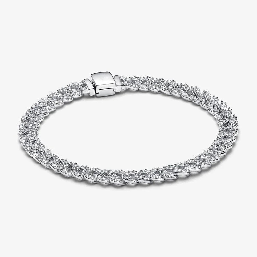 Exquisite Timeless Pavé Cuban Chain Bracelet