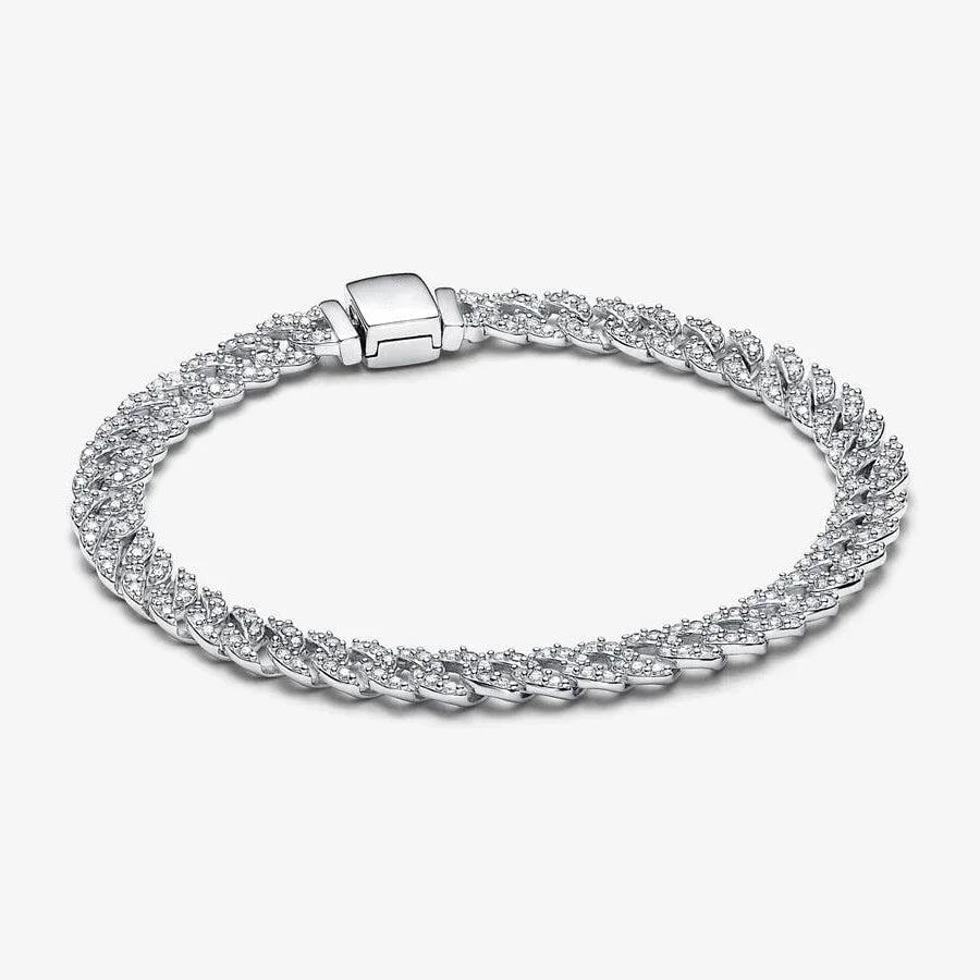 Exquisite Timeless Pavé Cuban Chain Bracelet