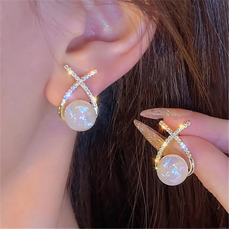 YOBEST’s Exquisite Floral Pearl Studs