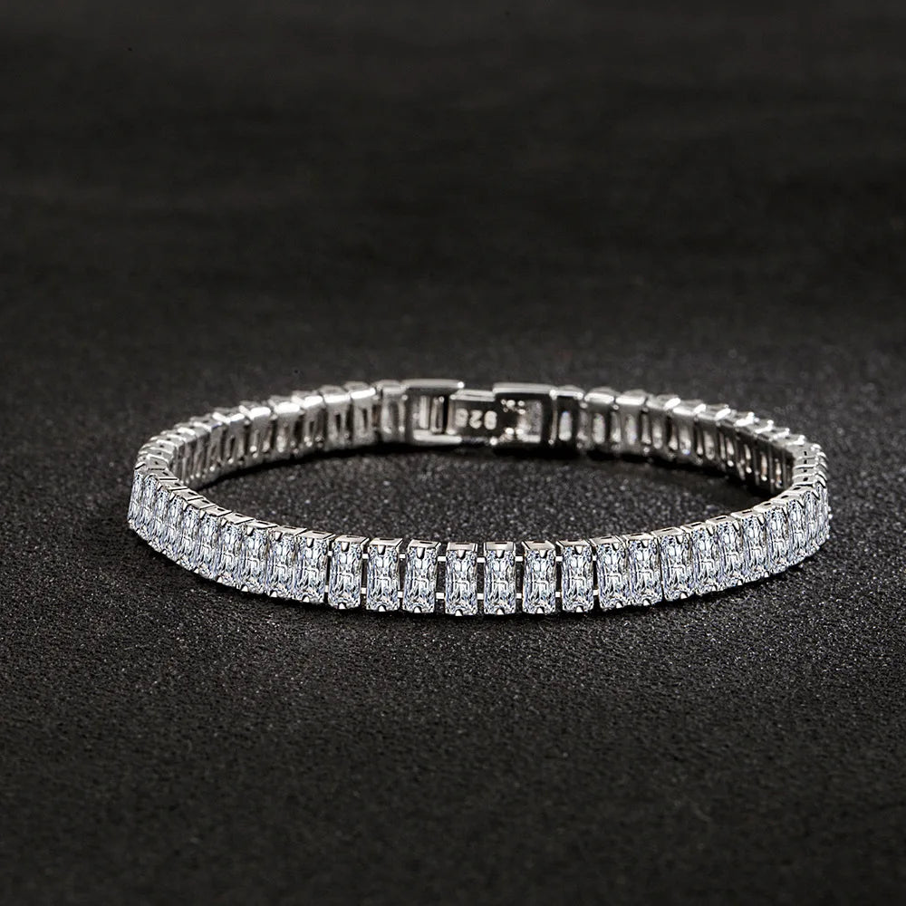 Silver Bracelet with Zircon Crystal