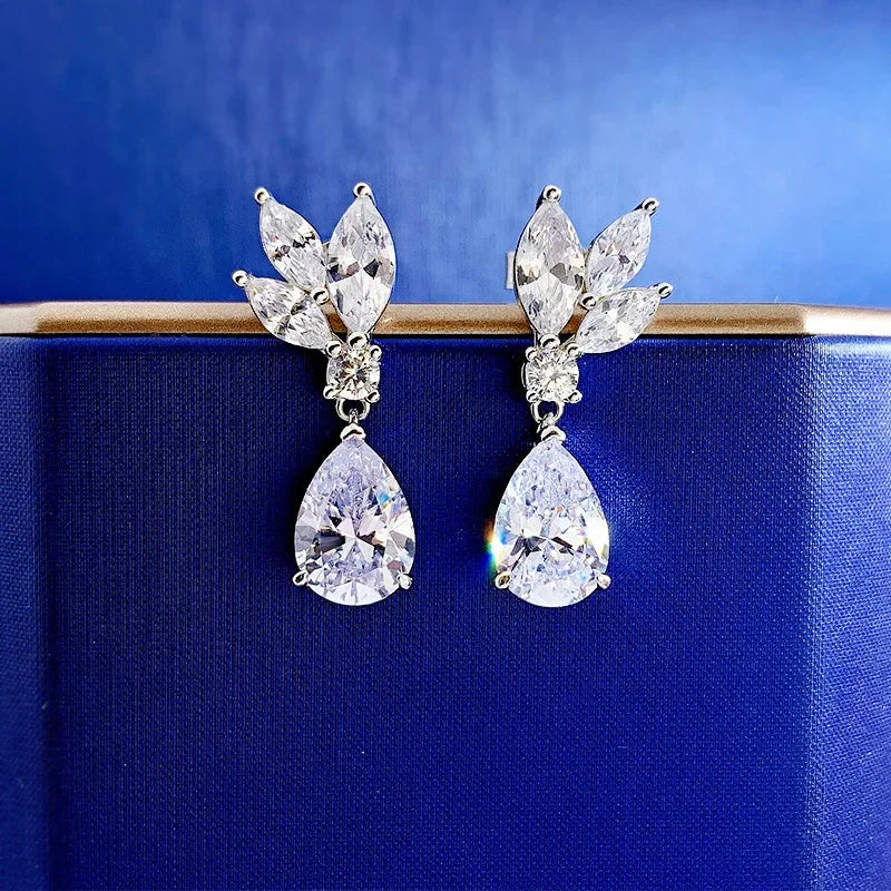 Luxury Flower Lab Moissanite Diamond Dangle Earring