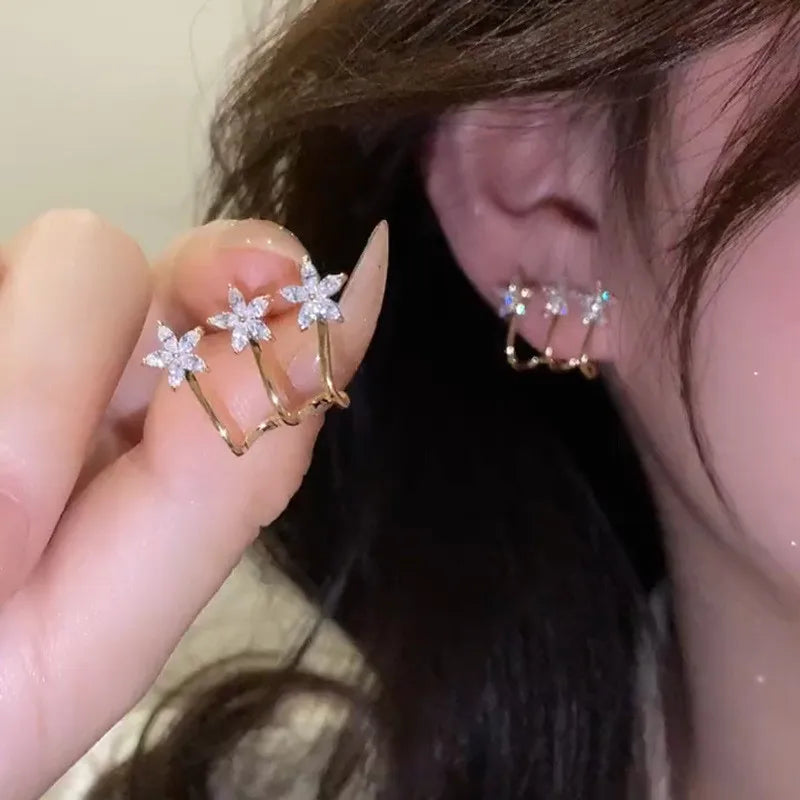 YOBEST’s Exquisite Floral Pearl Studs